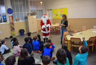 PÈRE NOËL DANS LES ÉCOLES ET ACCUEILS DE LOISIRS